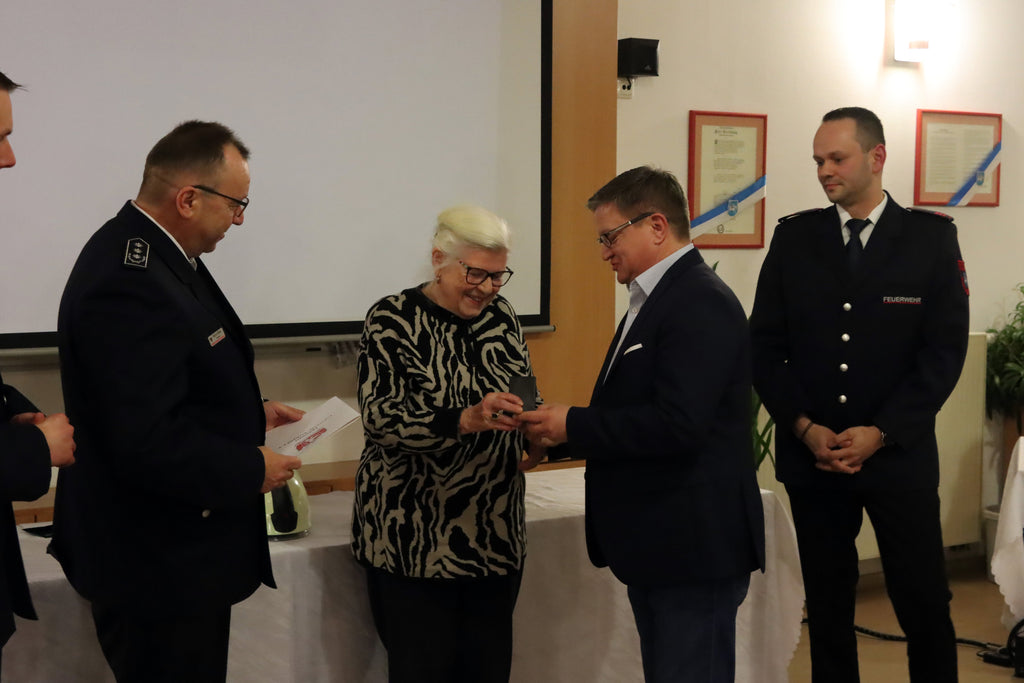 Ehrungen und Beförderungen bei der Freiwilligen Feuerwehr Heiligenstadt